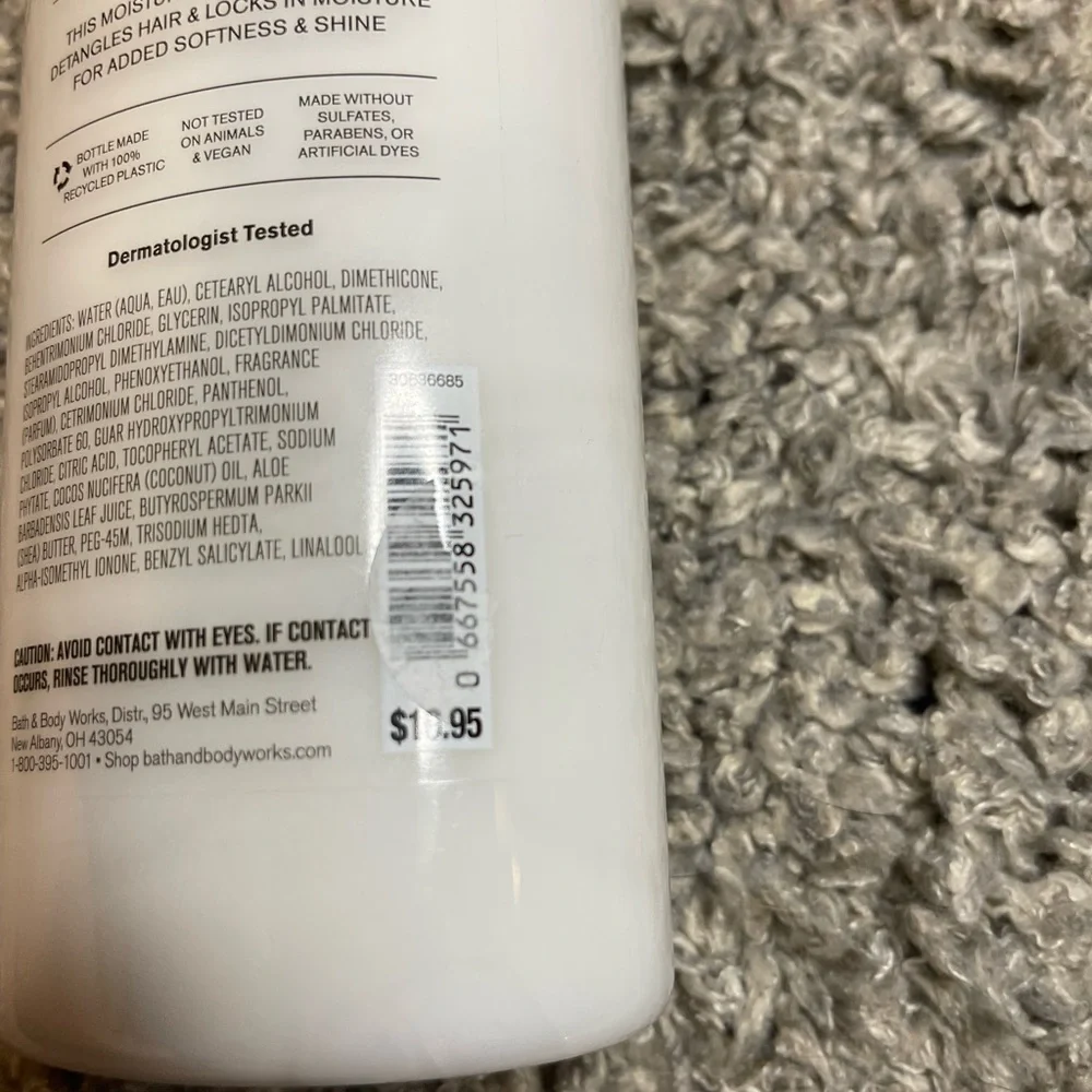 Bath & Body Works shampoo & conditioner